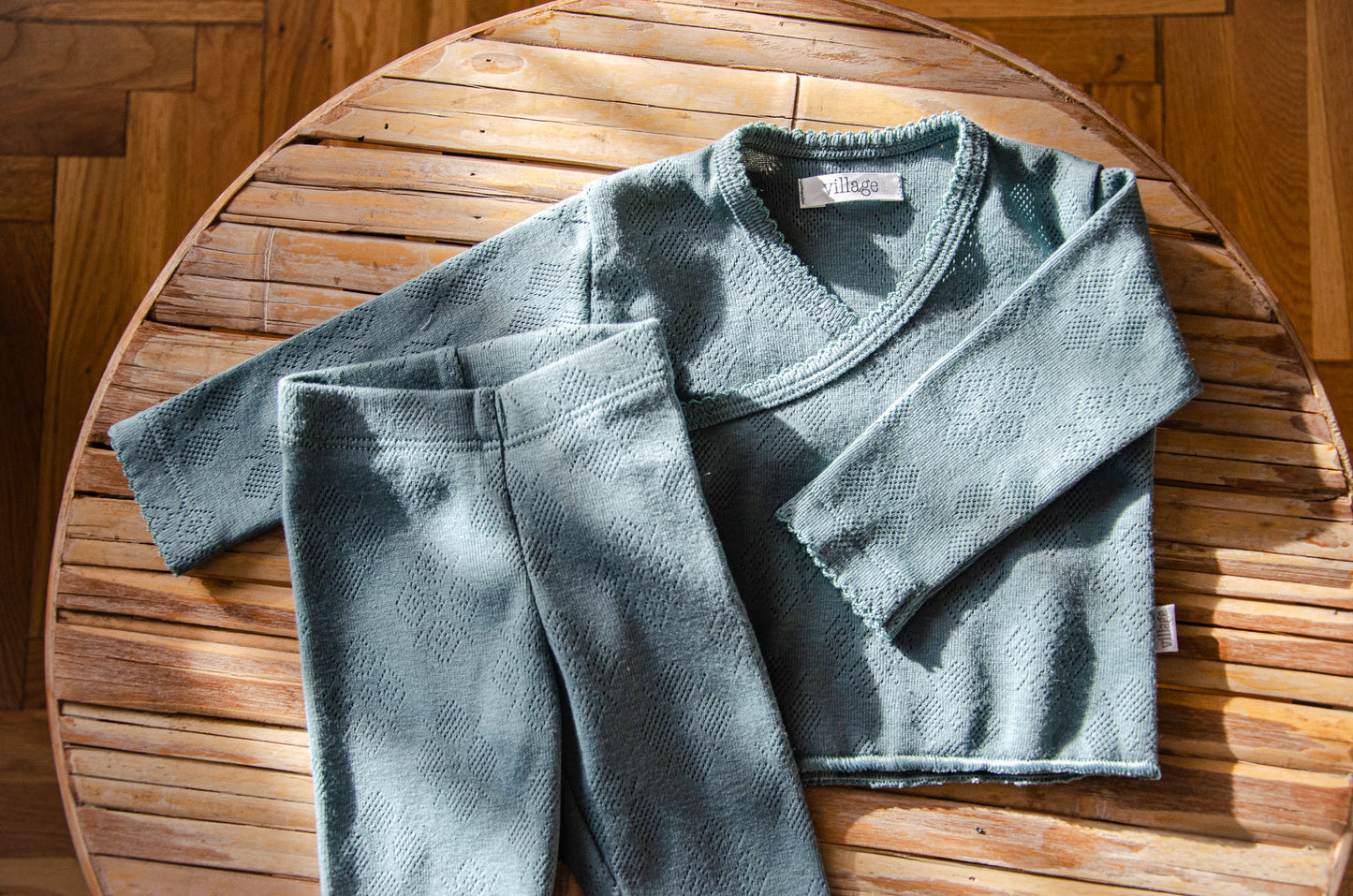Long-sleeved shirt