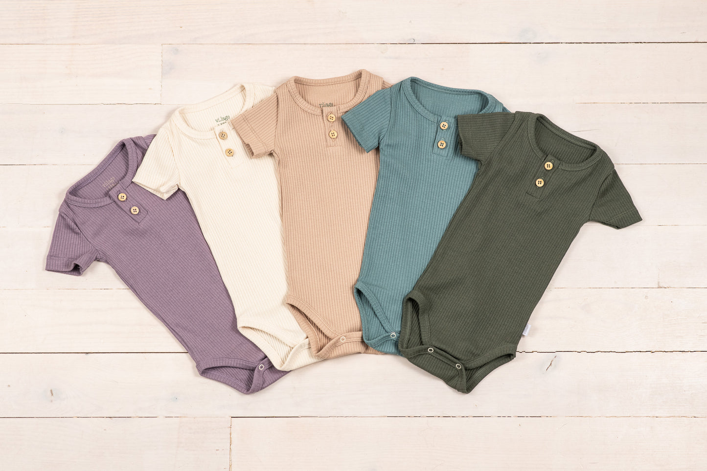 Ribbed body with short sleeves - cream
