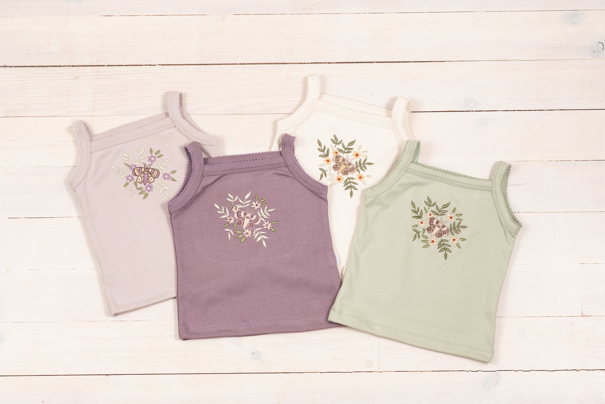 T-shirt with straps and embroidery