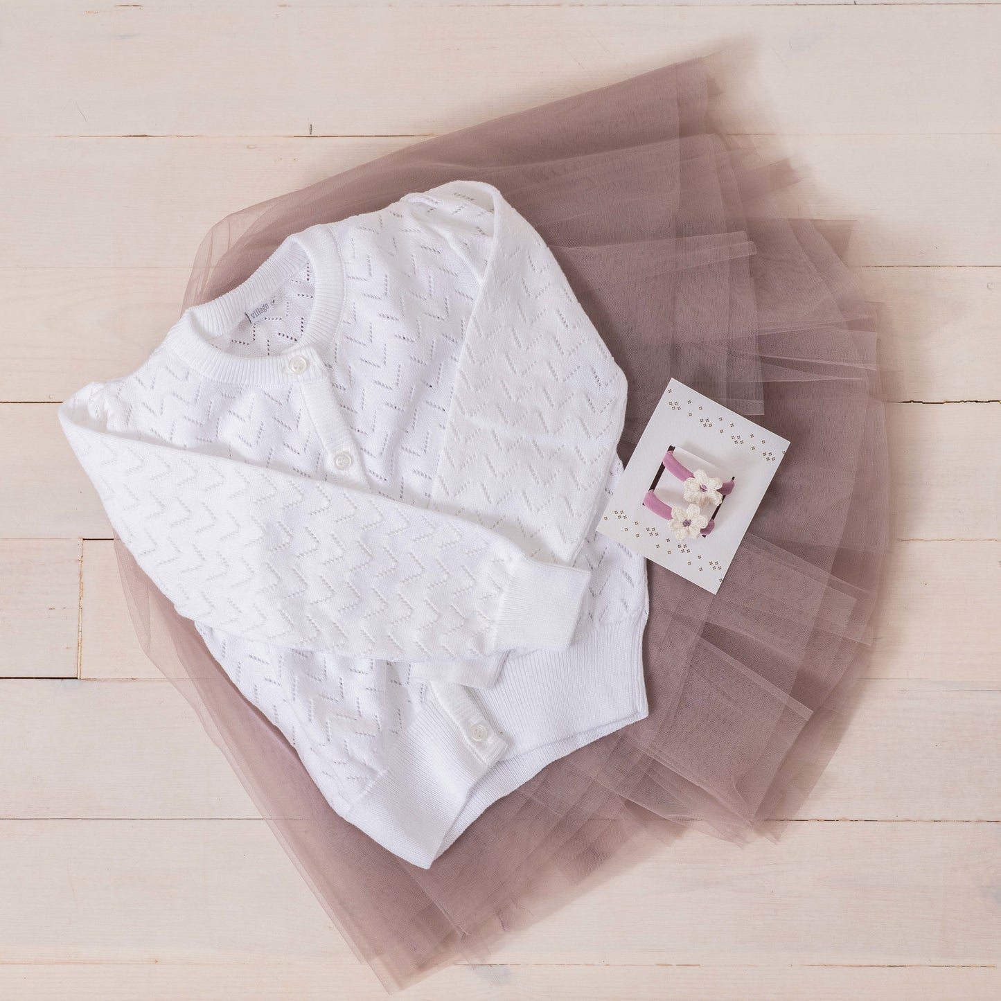 Organic Knit Cardigan - white