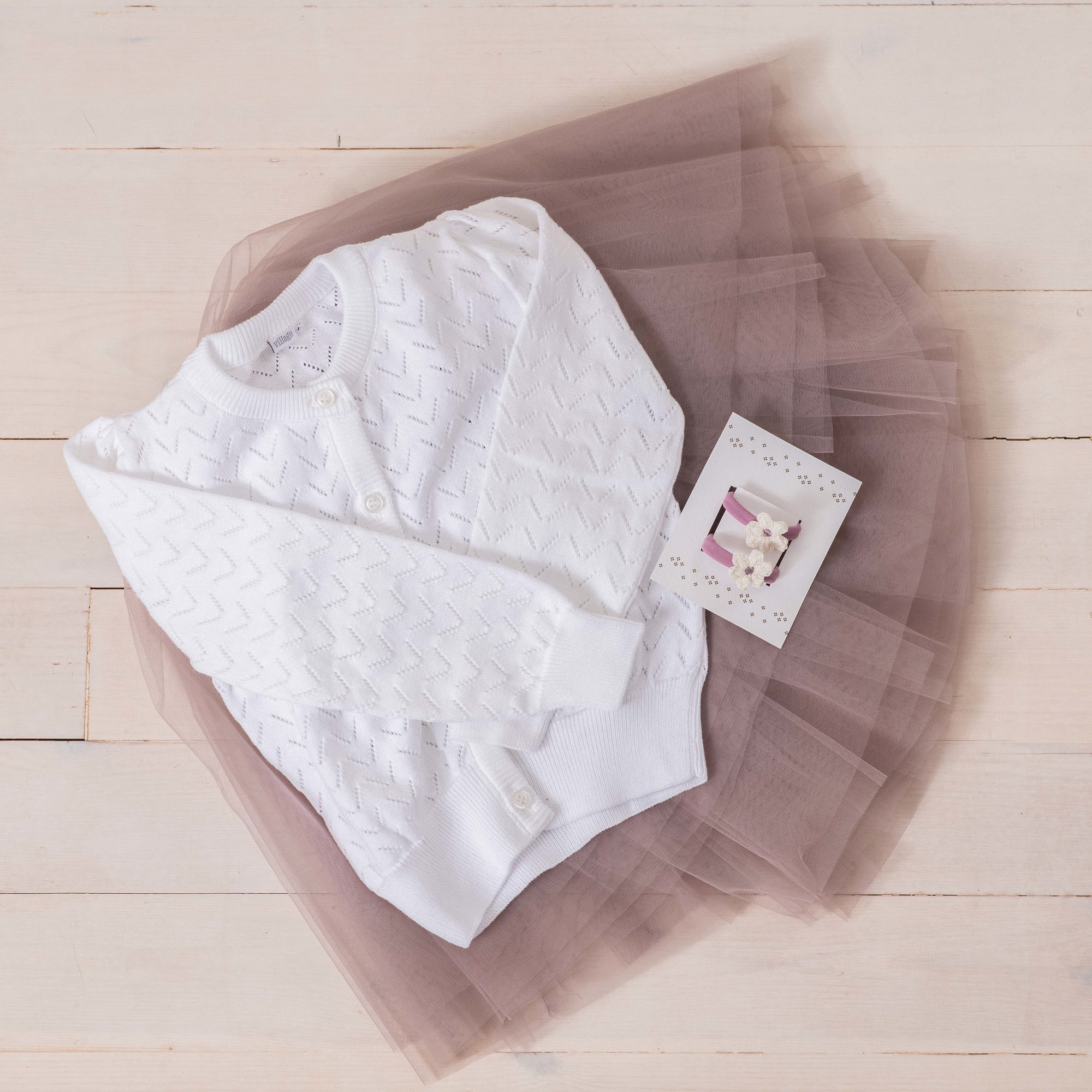 Organic Knit Cardigan - white