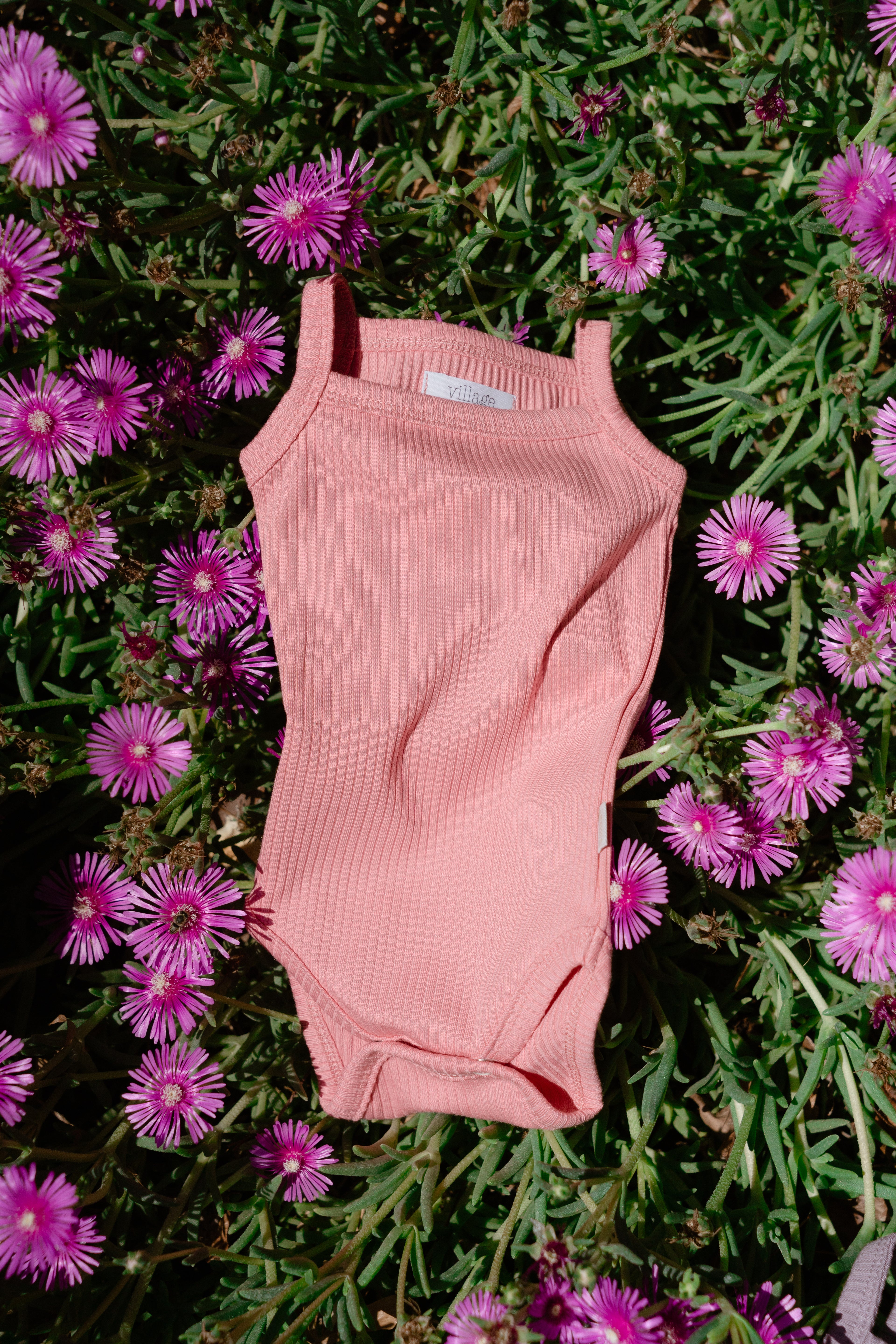 Rebrasti bodi na bretele- losos